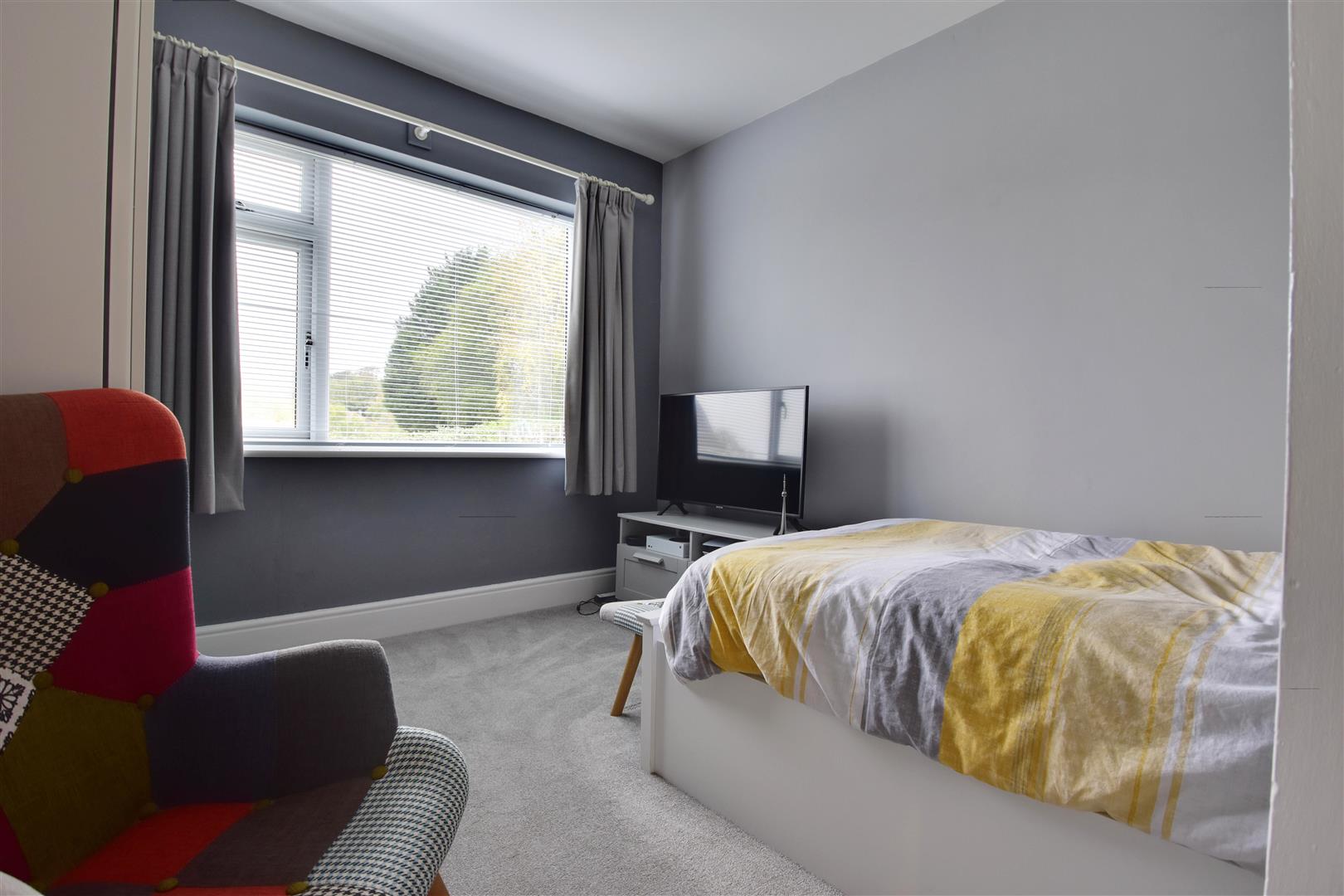 Ochiltree Road, Hastings Rush, Witt & Wilson